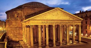 В Риме арестовали хулиганку, устроившую погром в Пантеоне