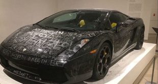 Посетителям датского музея в рамках выставки разрешили поцарапать Lamborghini стоимостью $170 тыс.