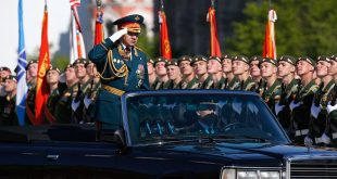 Шойгу поздравил россиян с Днем Победы, назвав этот праздник символом духовного величия народа