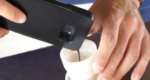 Итальянцы изобрели чехол для смартфона, способный заваривать кофе