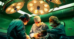 Чилийские хирурги устроили просмотр матча Кубка конфедераций прямо во время операции