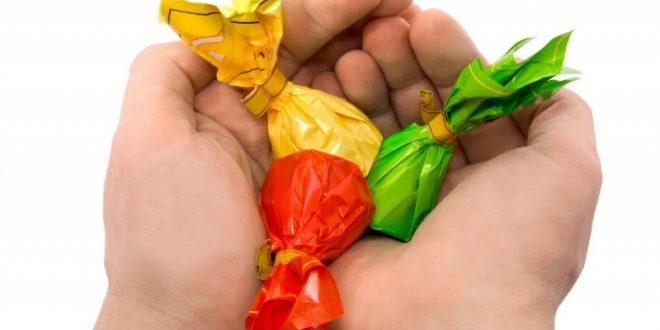 В Чите дети отравились найденными на улице конфетами с психотропными веществами