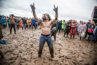 Житель Твери начал продавать грязь с рок-фестиваля «Нашествие»