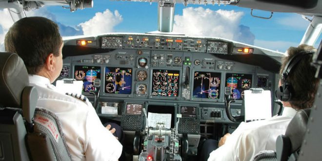 СМИ рассказали о покидающих Россию ради работы за границей пилотах