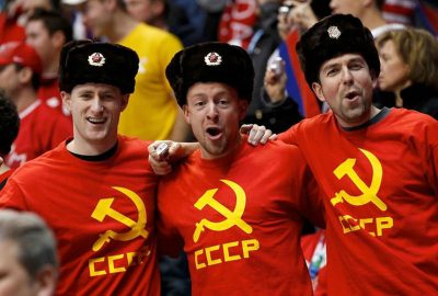 Россиян заставили снять футболки с символикой СССР на чемпионате мира по водным видам спорта в Венгрии